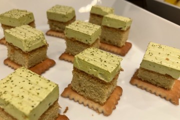 Shiruko Sando Matcha Cake