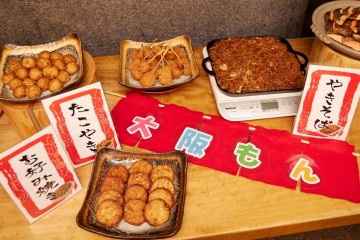 Takoyaki, yakisoba, kushikatsu