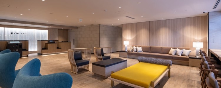 ロビーラウンジ