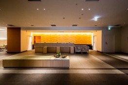 Viainn Shinsaibashi Yotsubashi